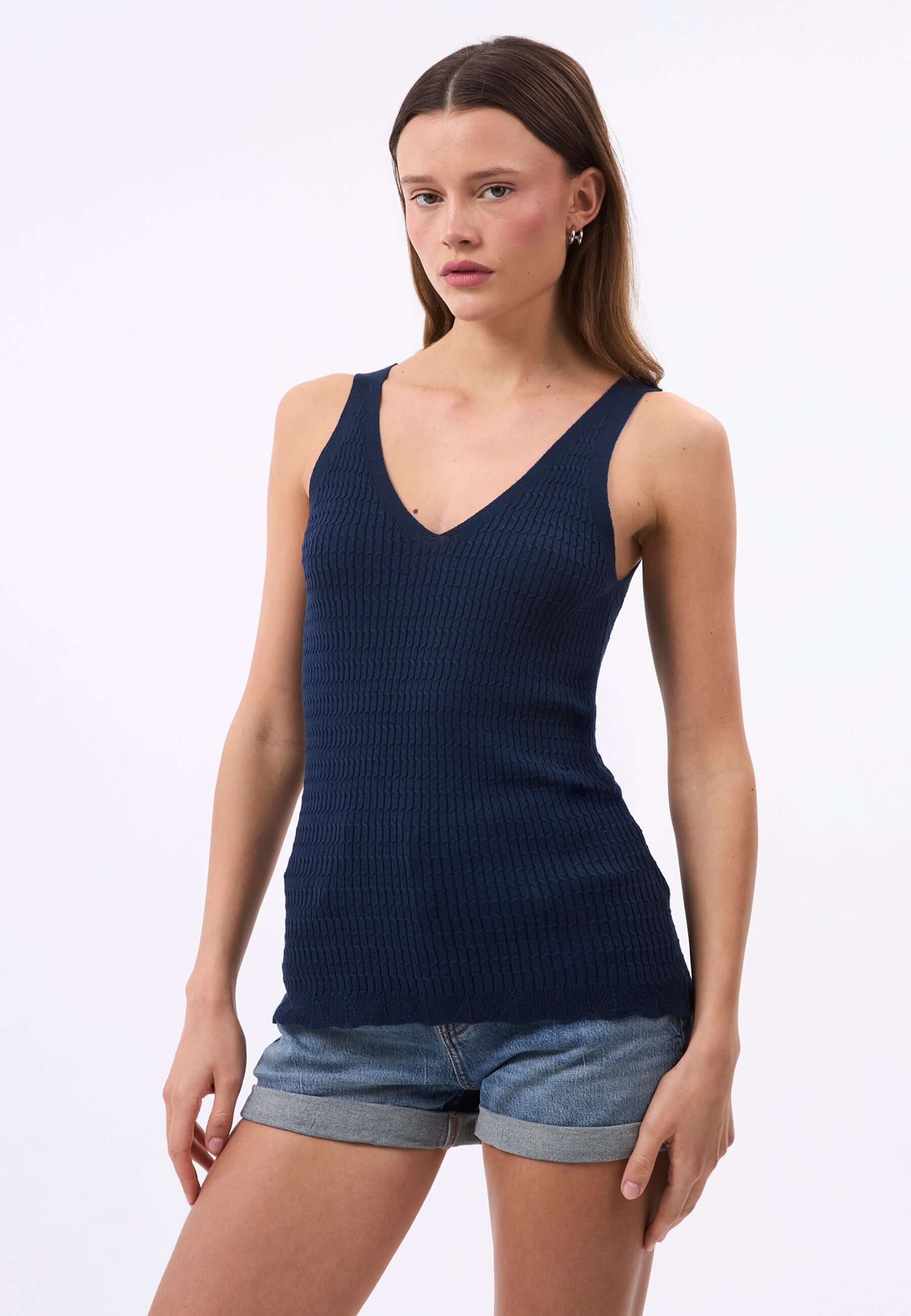 Black-Navy-Ecru