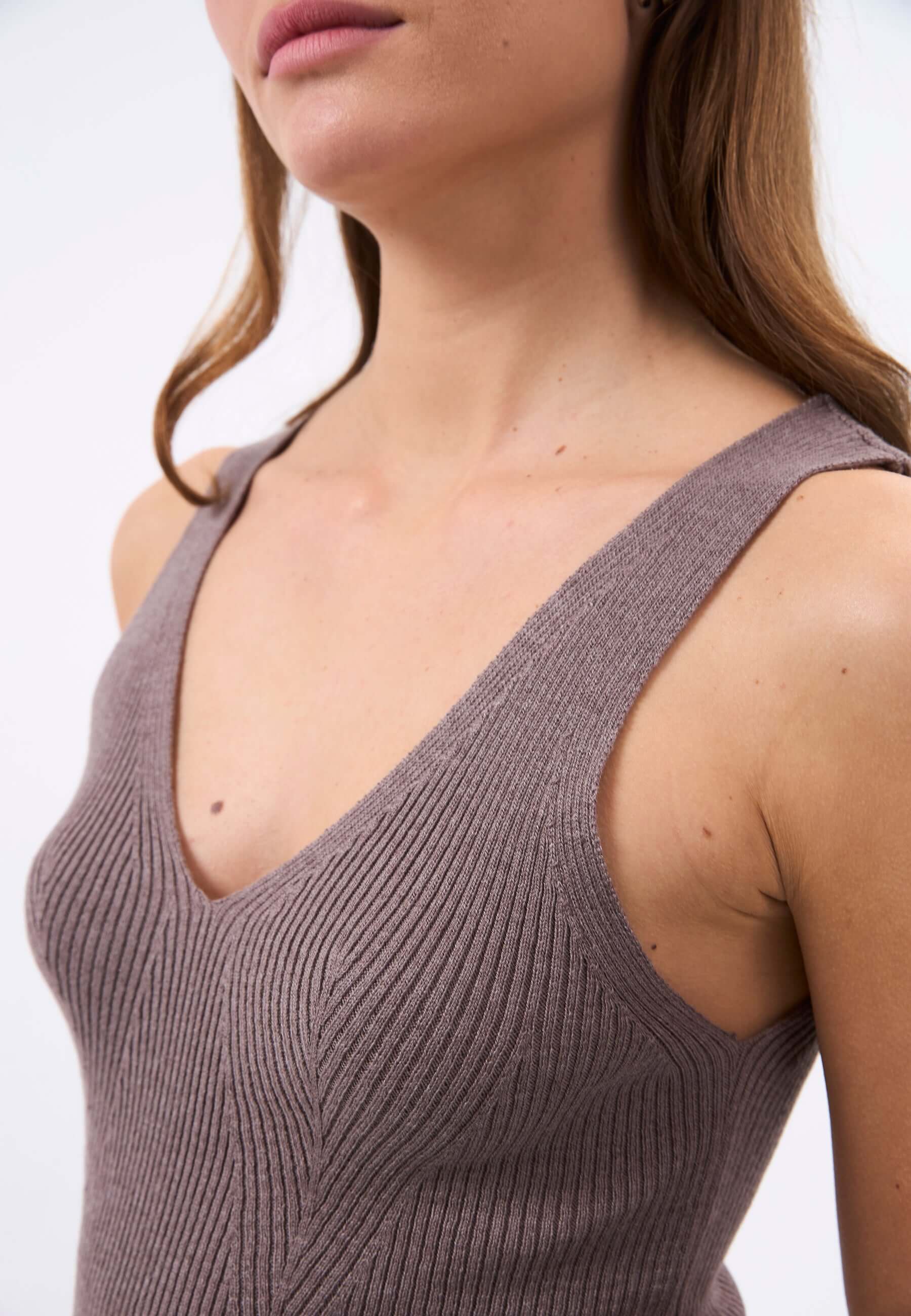 Brown-Navy-Ecru