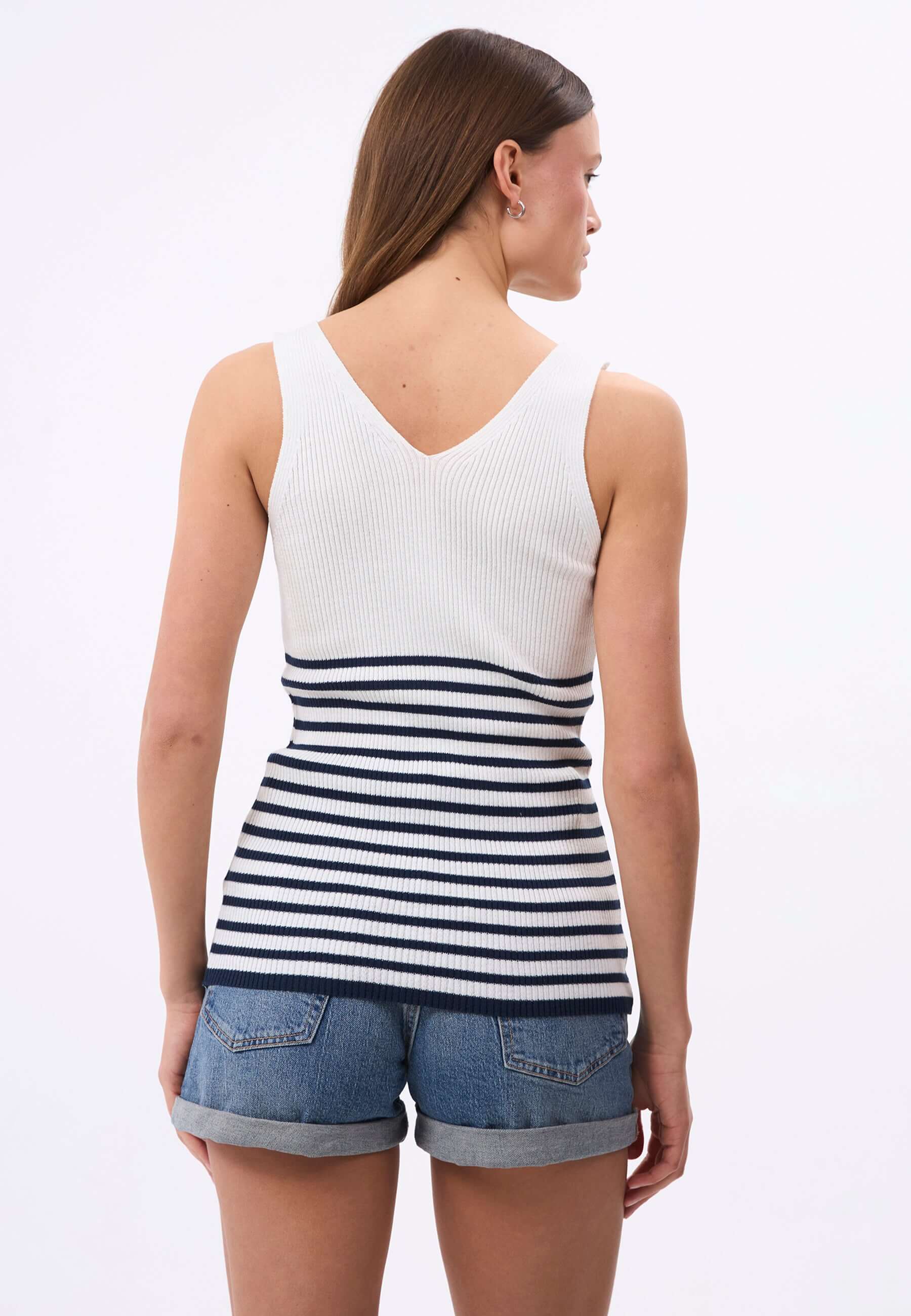 Navy-Babyblue-Ecru