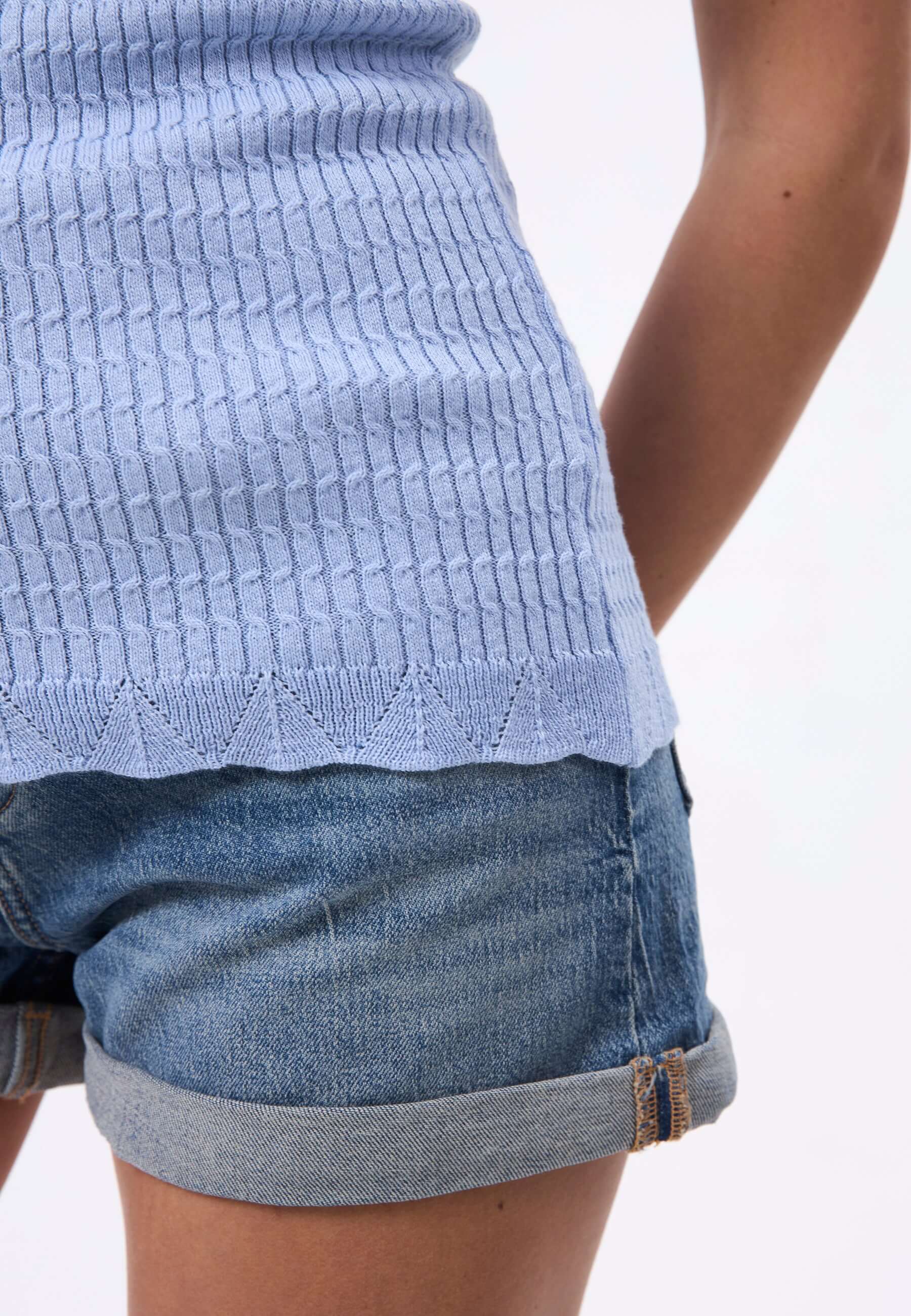 Navy-Babyblue-Ecru