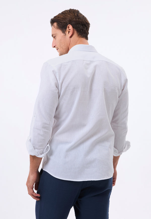 White | Felix Hardy