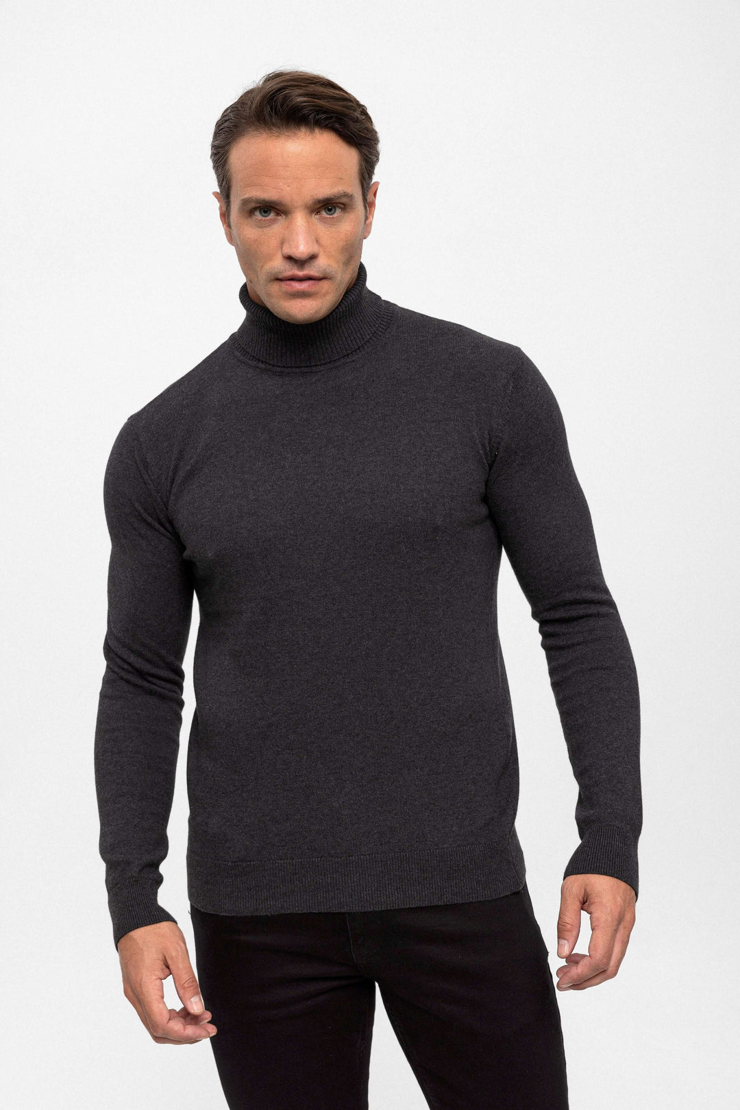 Turtleneck Long Sleeve Pullover – Black