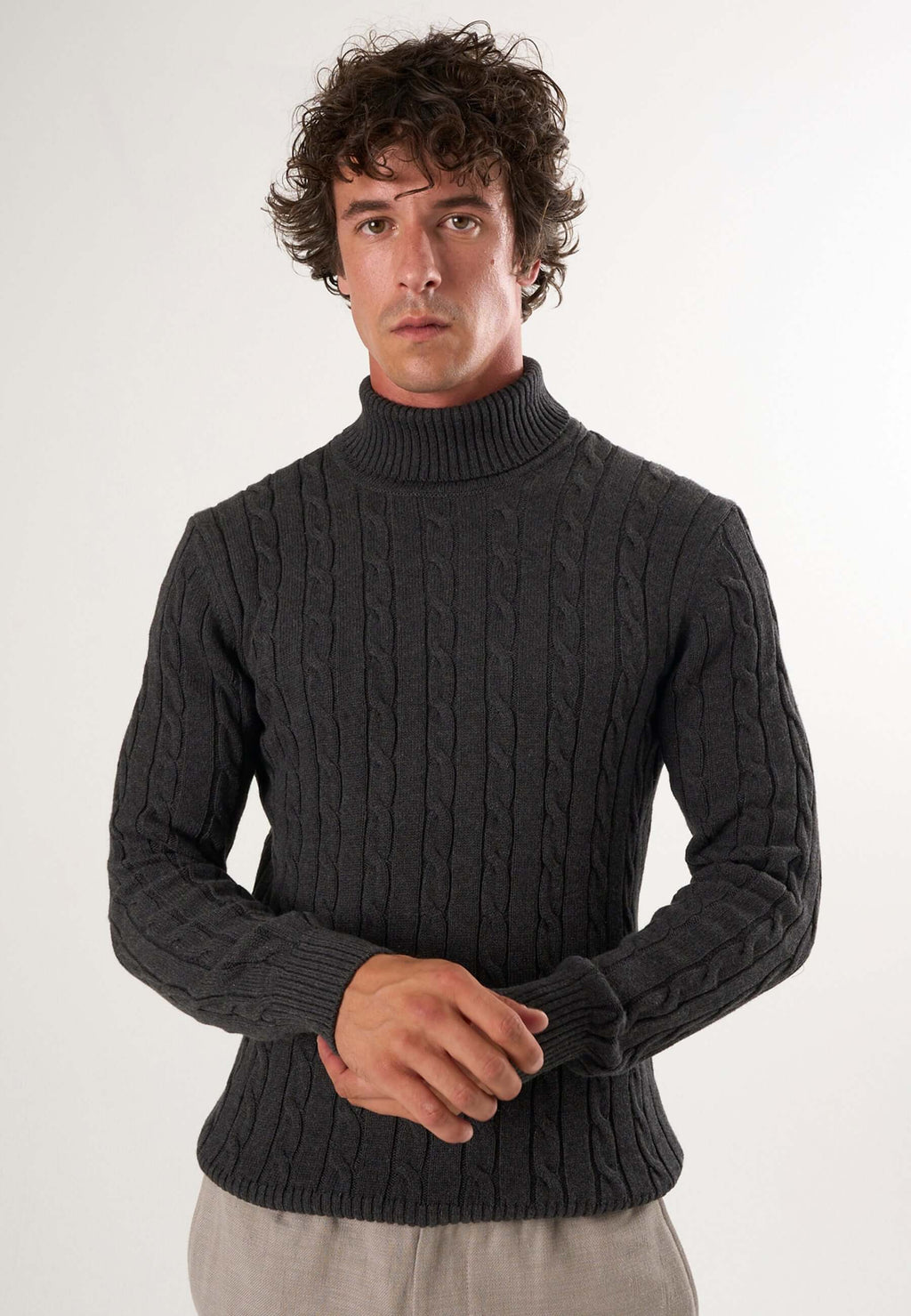 Cable Knit Turtleneck Long Sleeve Pullover