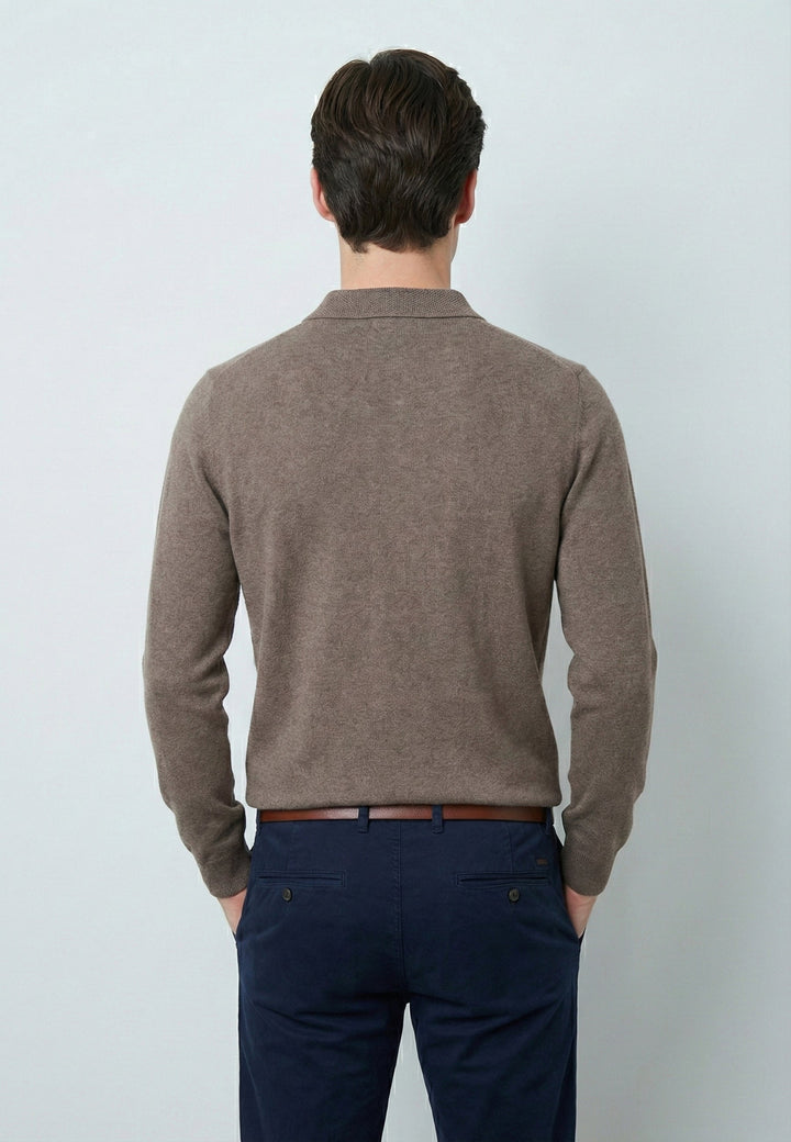 Knitted Long Sleeve Polo with buttoned - Brown