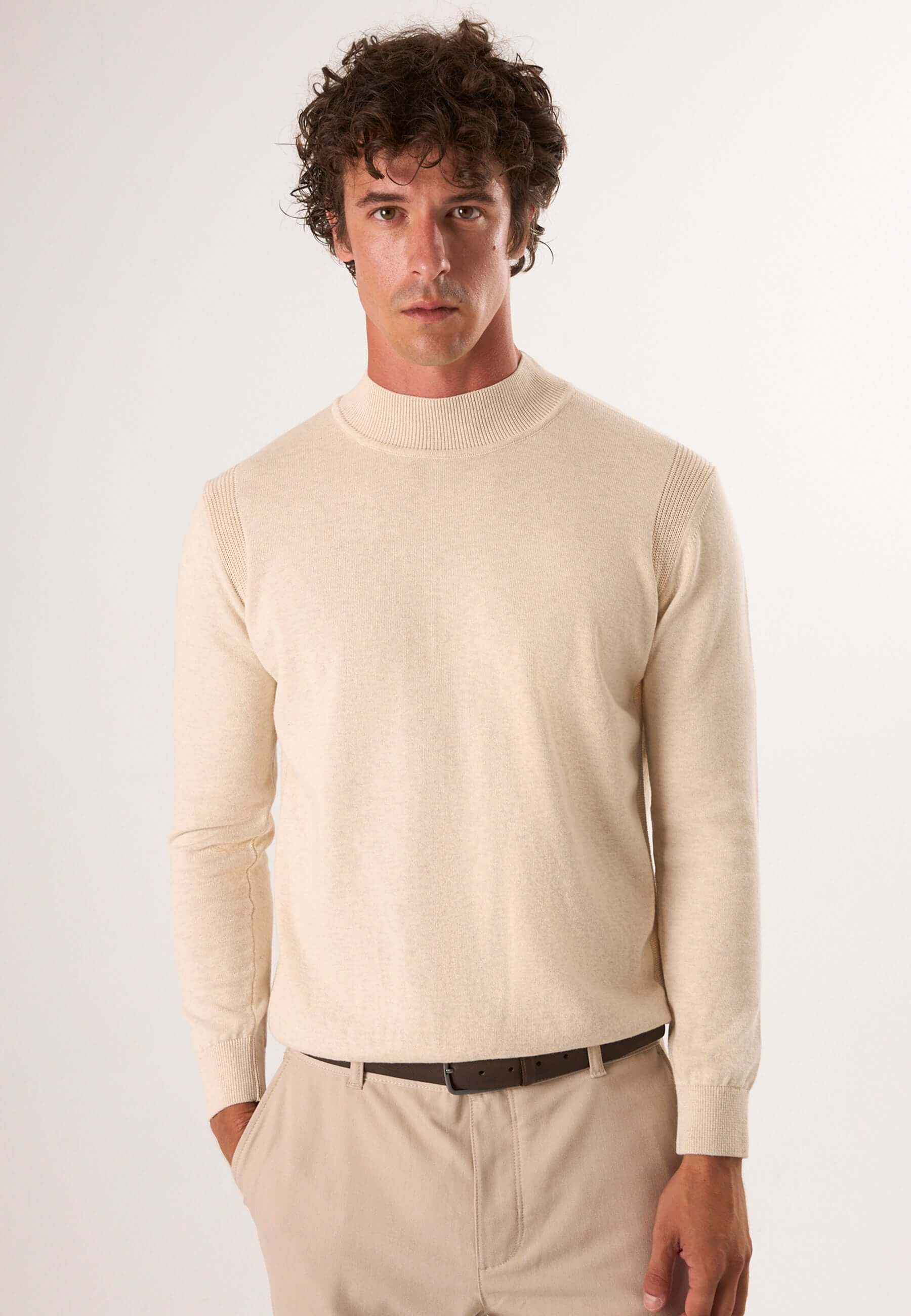 Half Turtleneck Long Sleeve Pullover