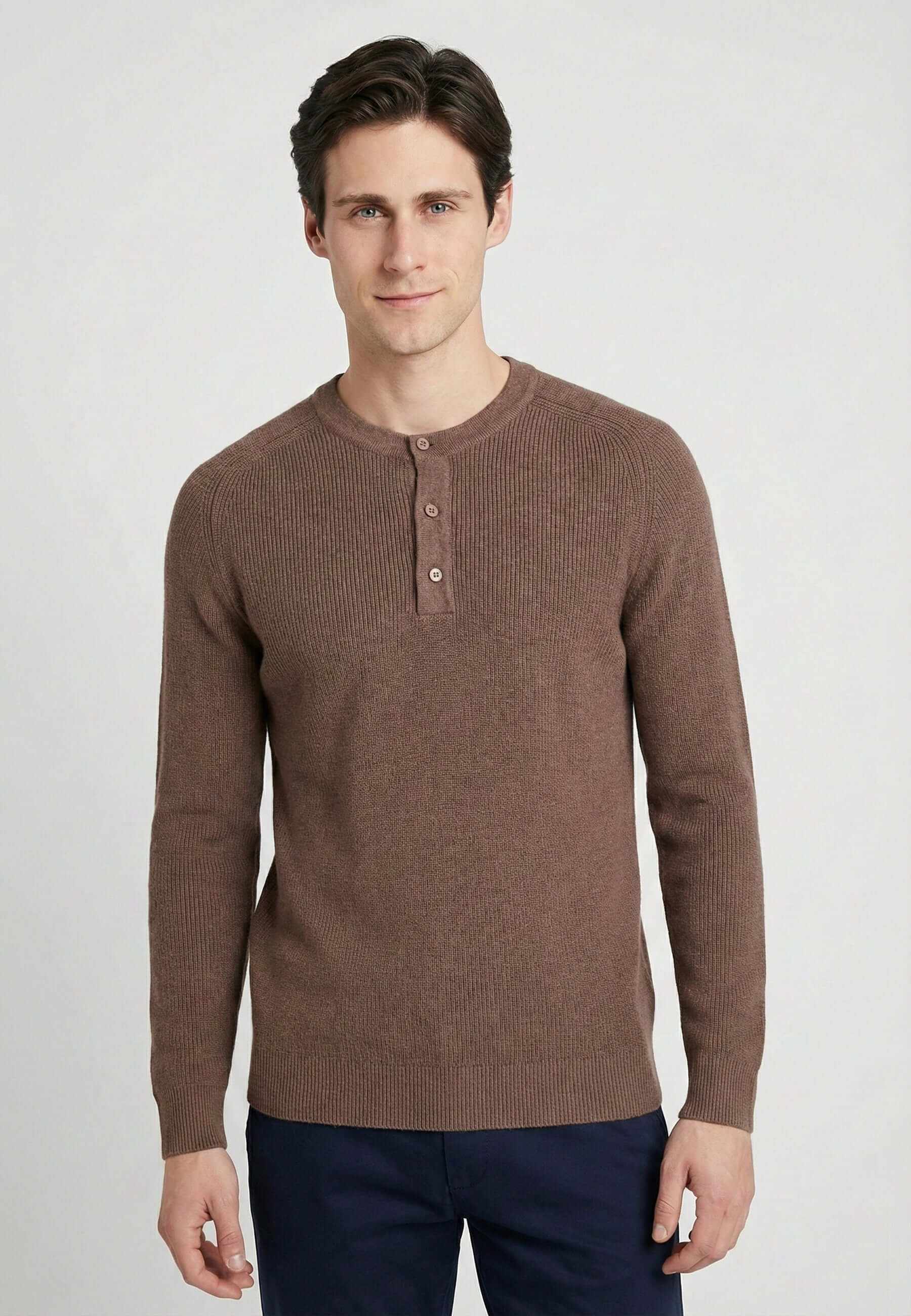 Crew Neck Buttoned Pullover