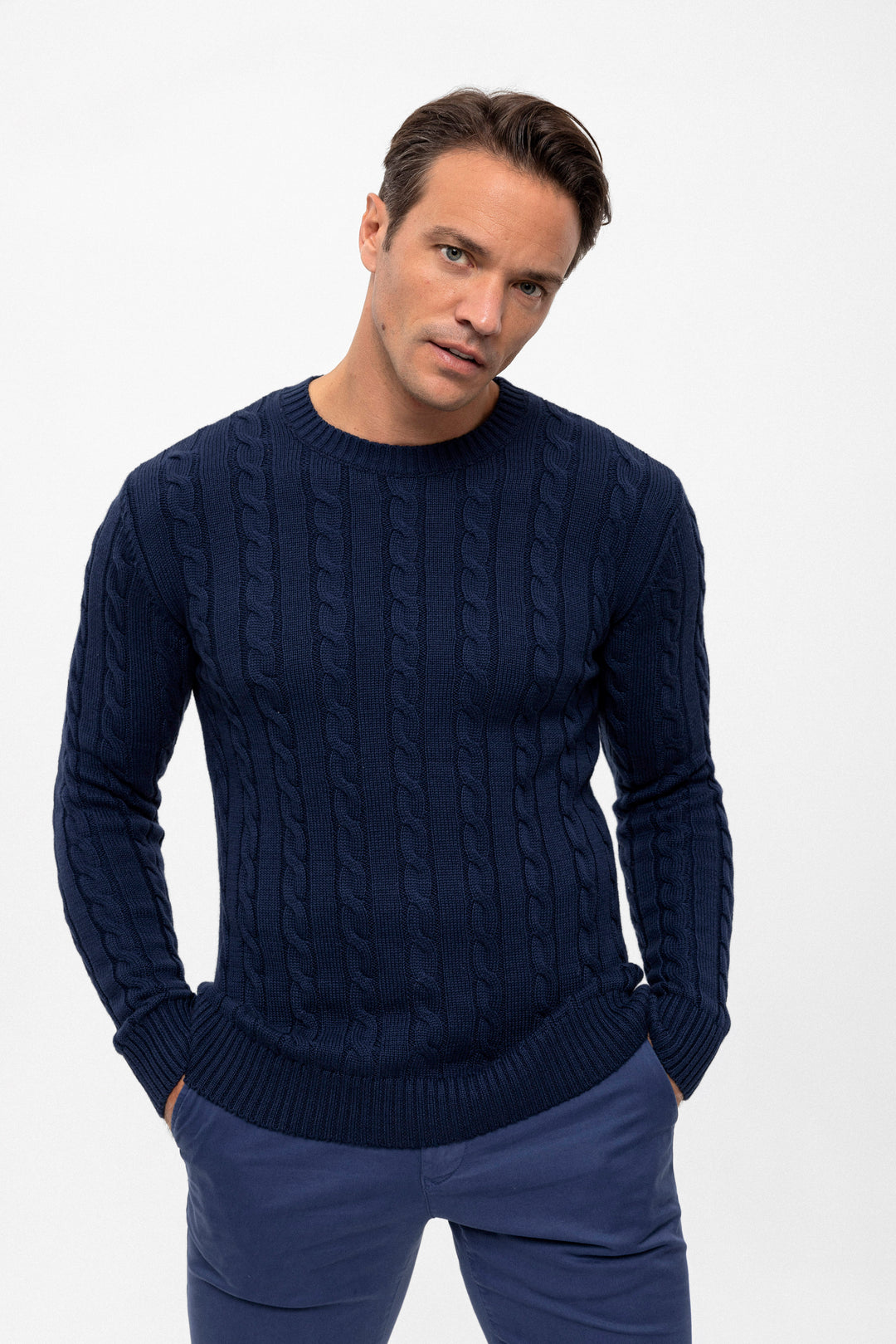 Men’s Cable Knit Crew Neck Pullover