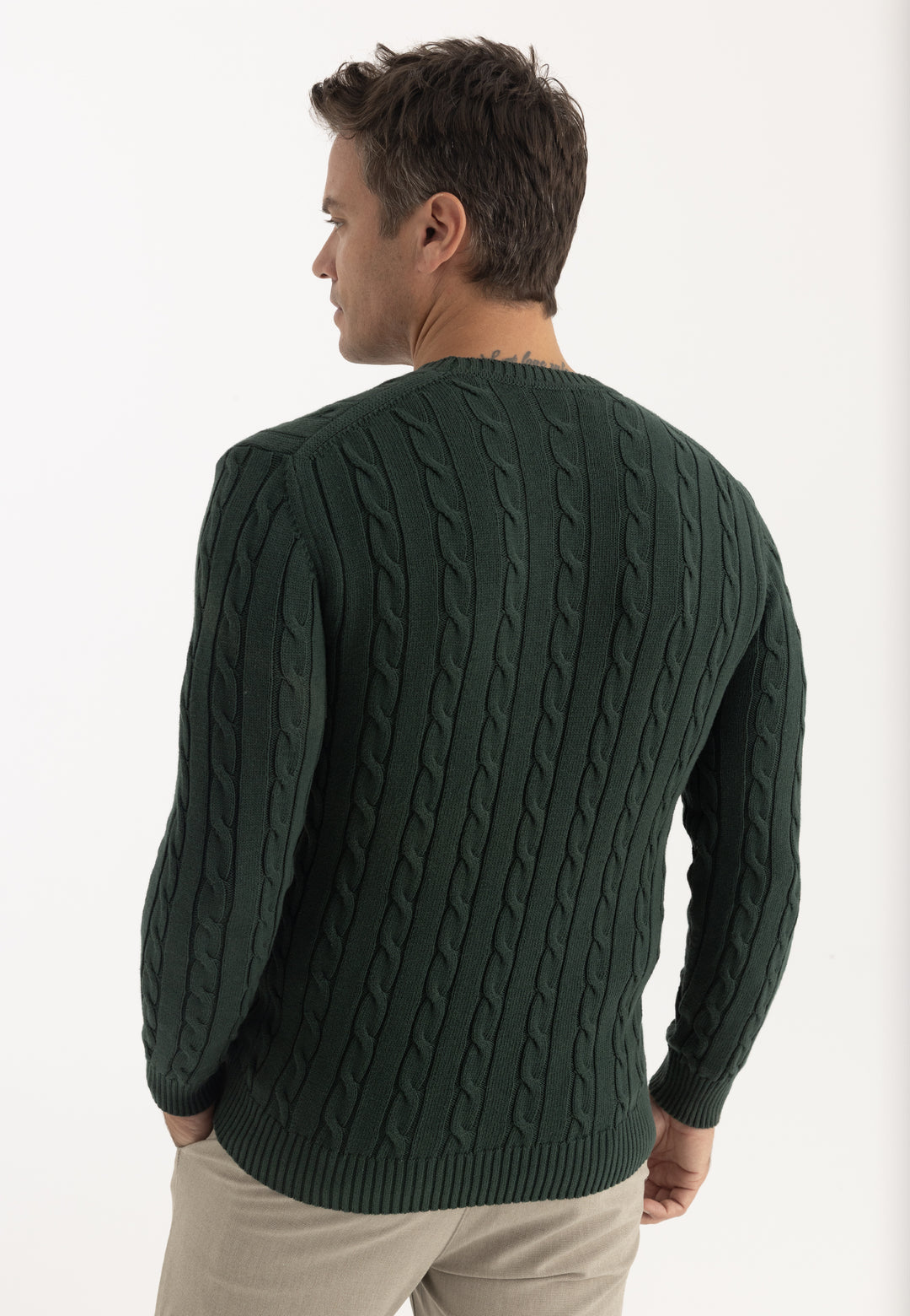 Men’s Cable Knit Crew Neck Pullover