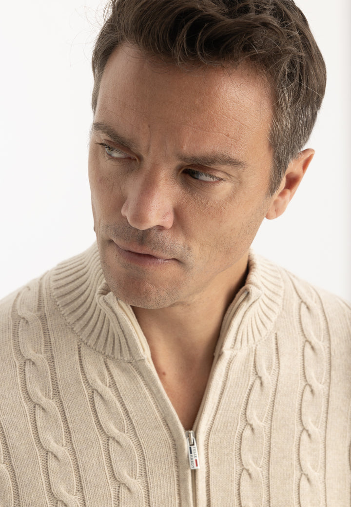 Men’s Cable Knit Half-Zip Pullover