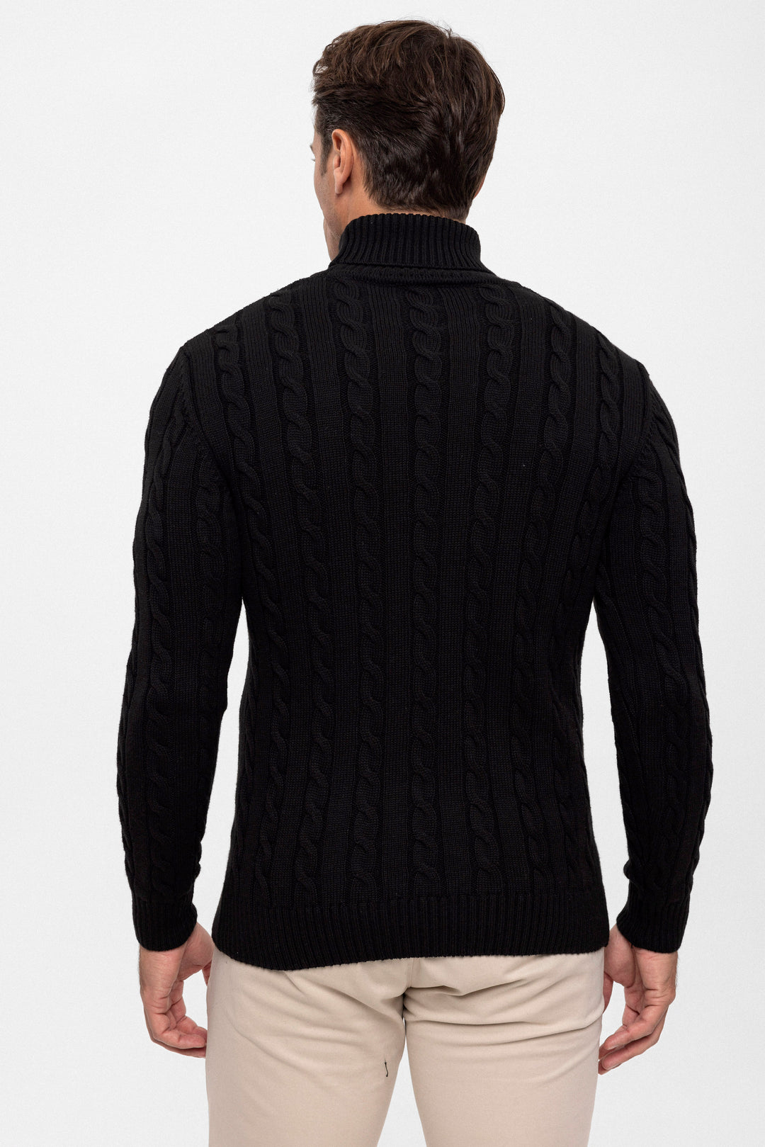 Men’s Cable Knit Turtleneck Pullover