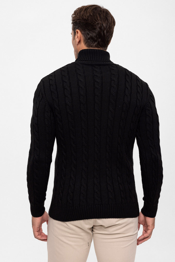 Men’s Cable Knit Turtleneck Pullover