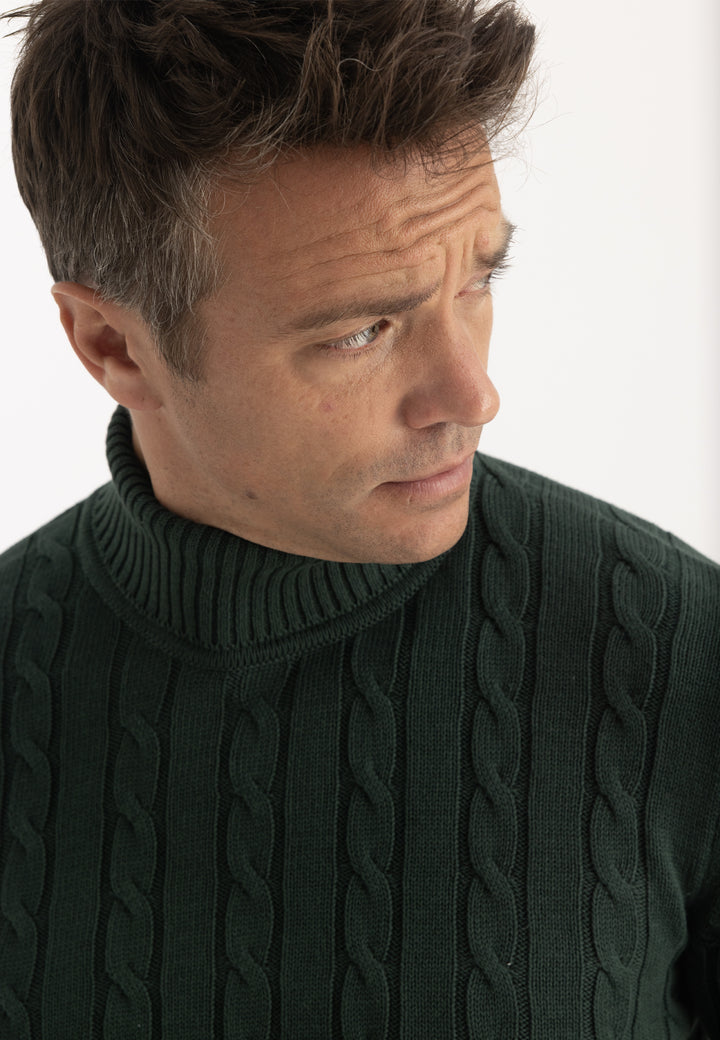 Men’s Cable Knit Turtleneck Pullover
