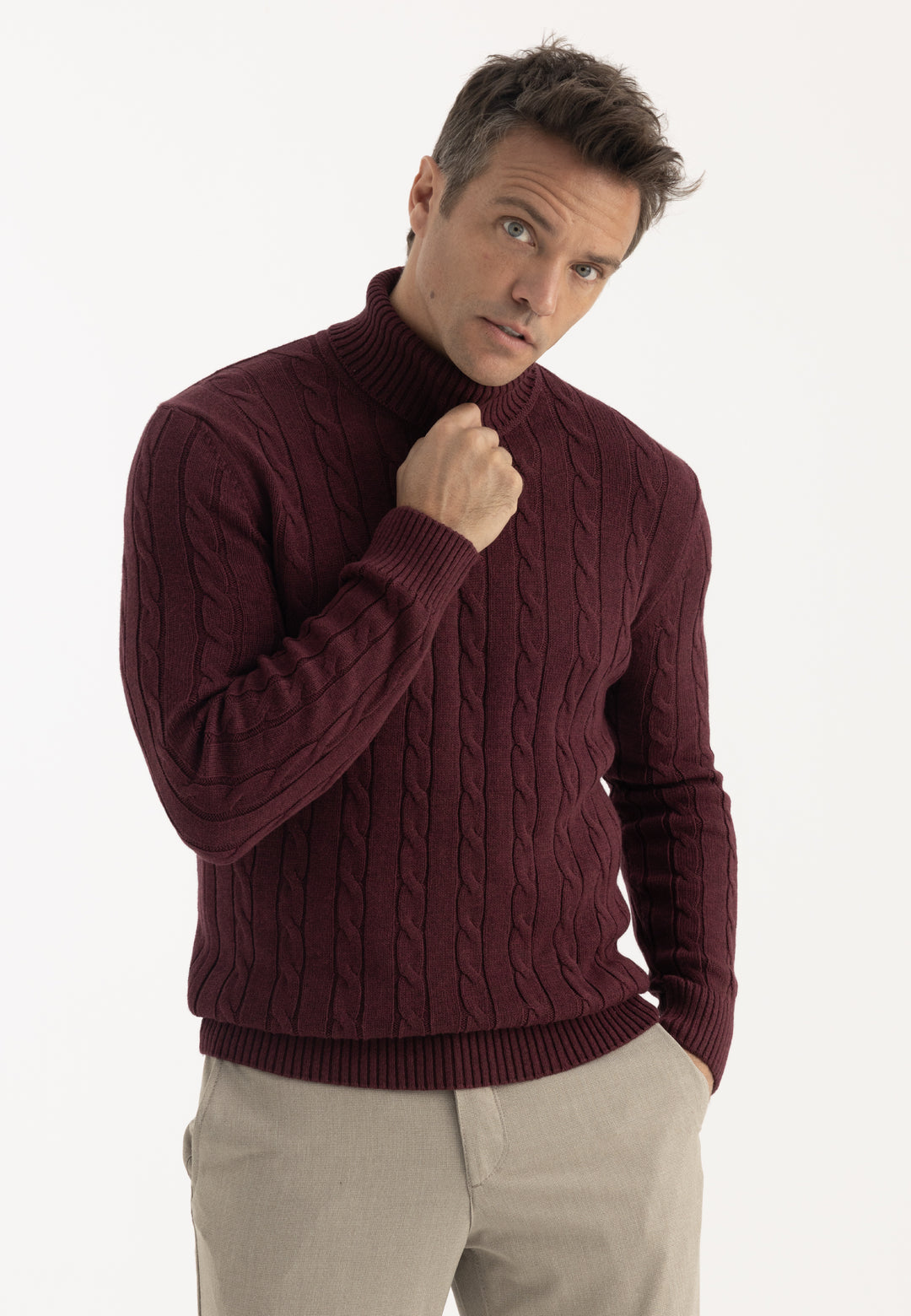 Men’s Cable Knit Turtleneck Pullover