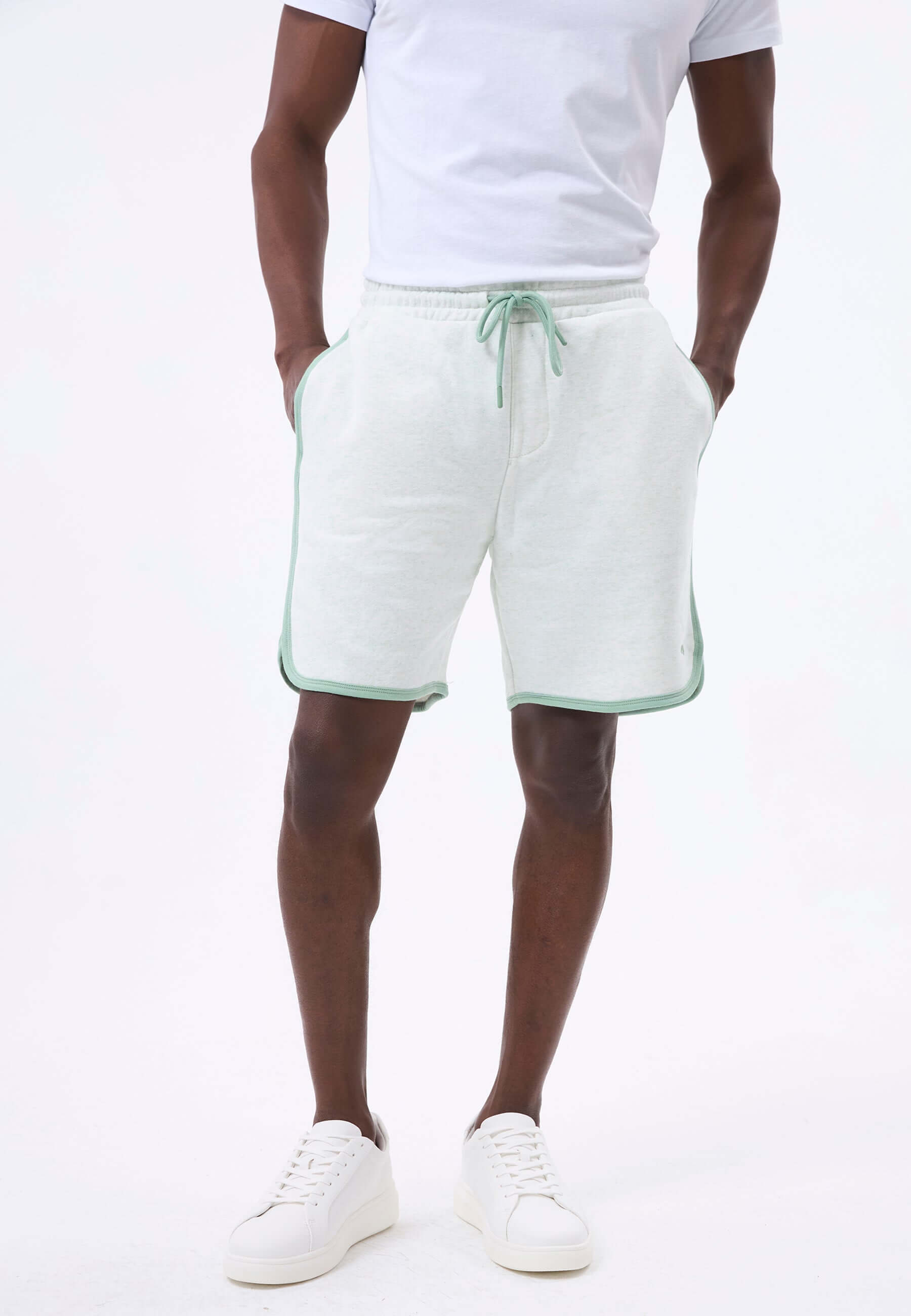 Bordeaux-Lightgreen