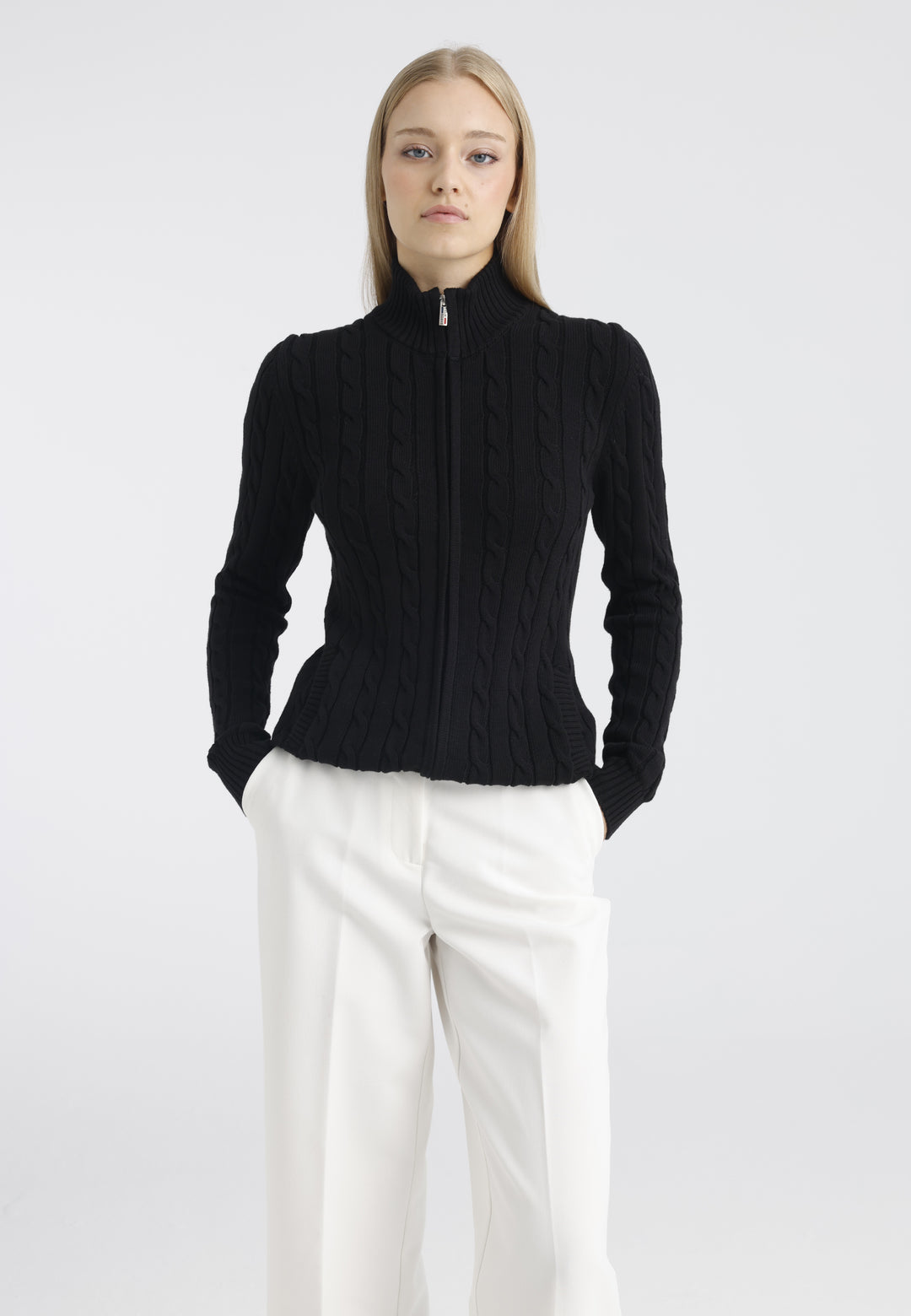 Women’s Cable Knit Cardigan