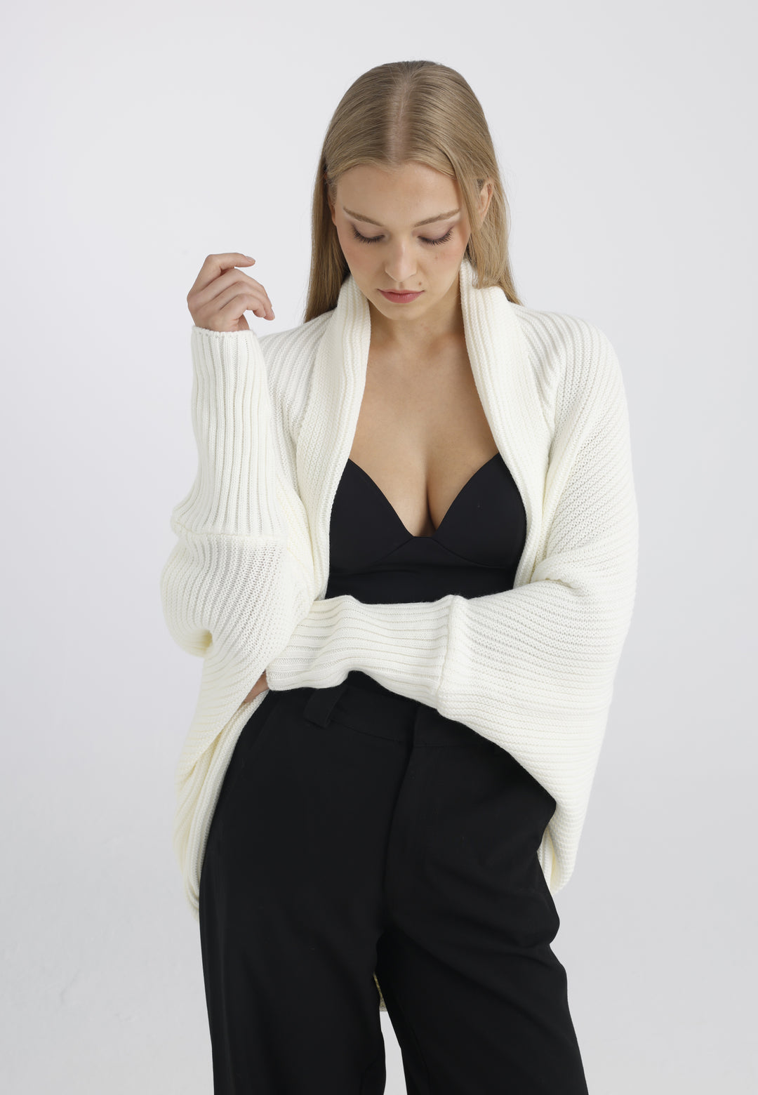 Women’s Batwing-Sleeve Cardigan