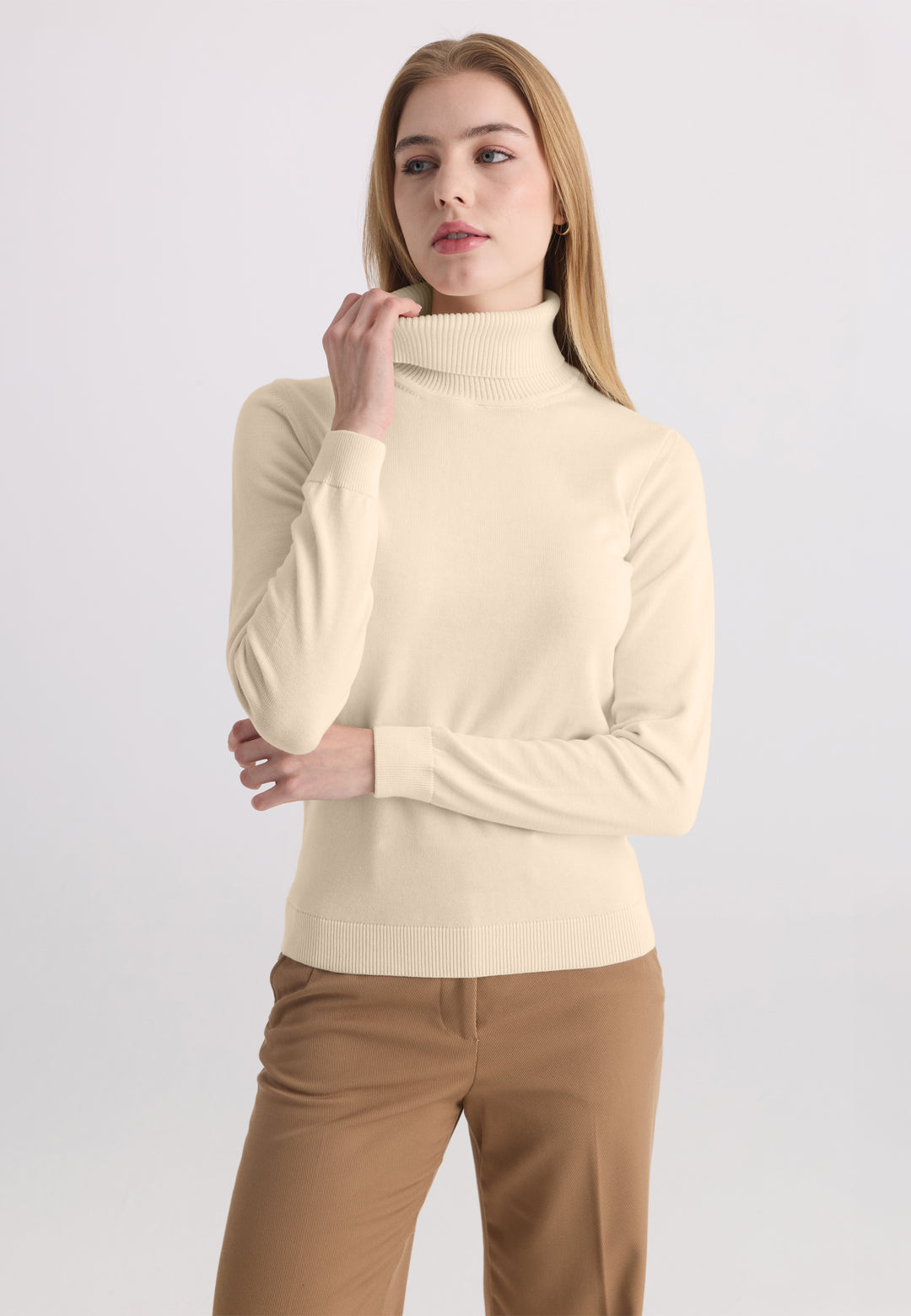 Women’s Cotton Turtleneck Pullover