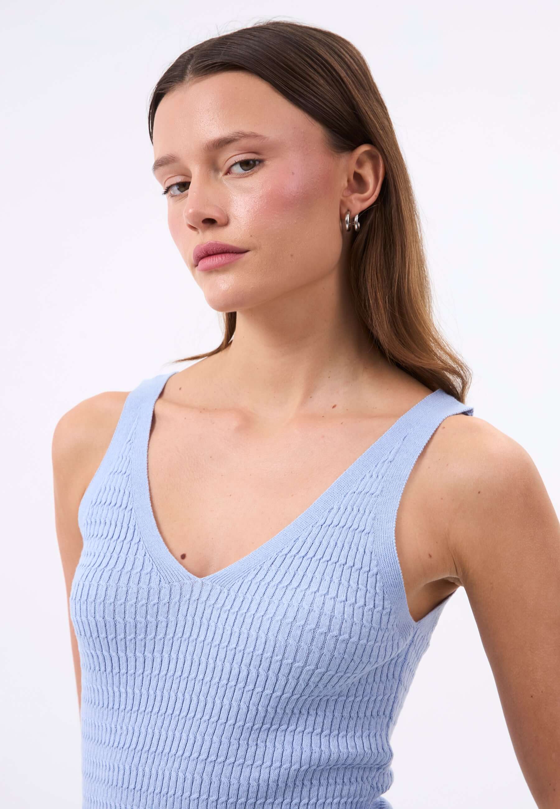Beige-Babyblue-Navy