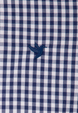 azul oscuro