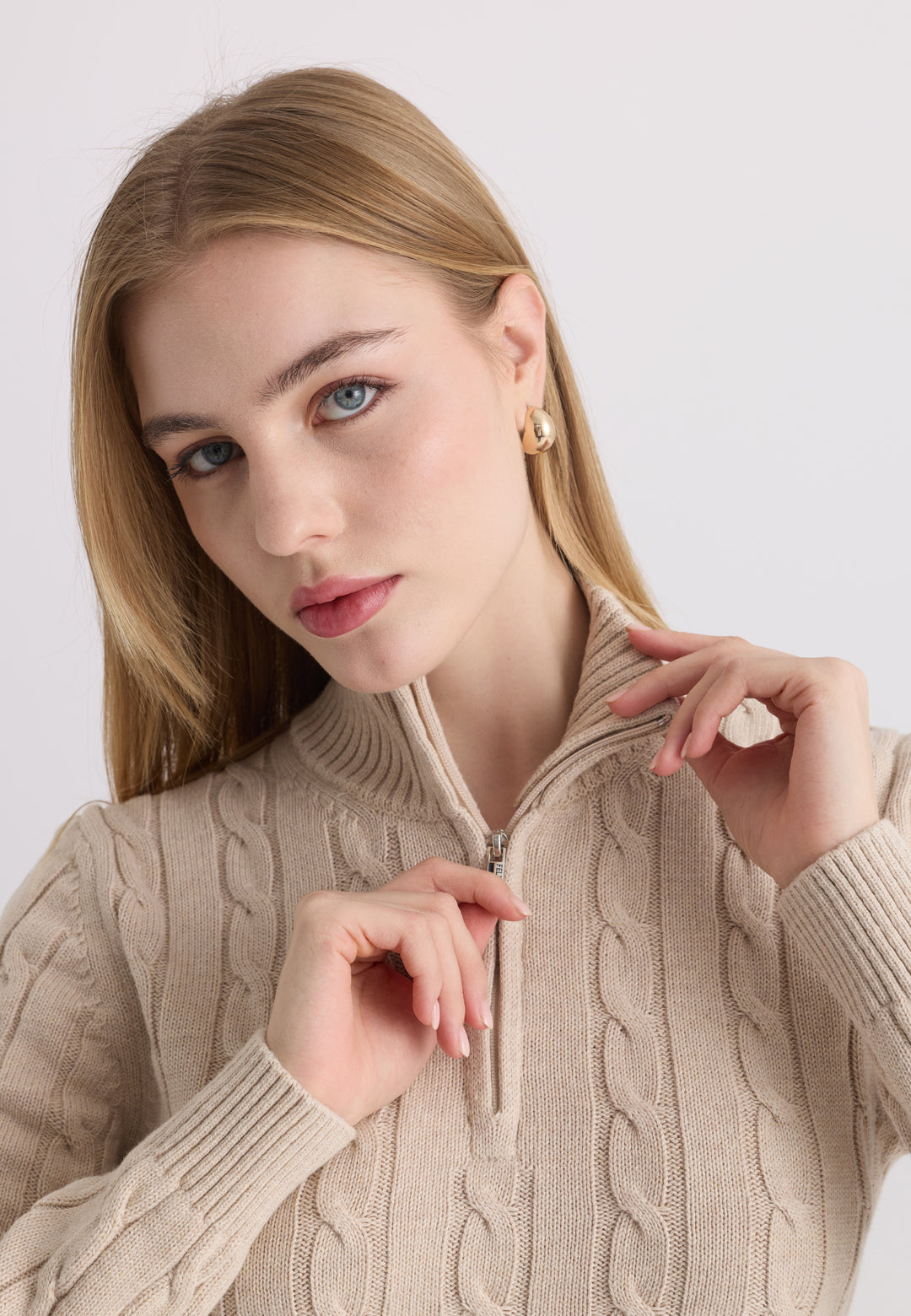 beige