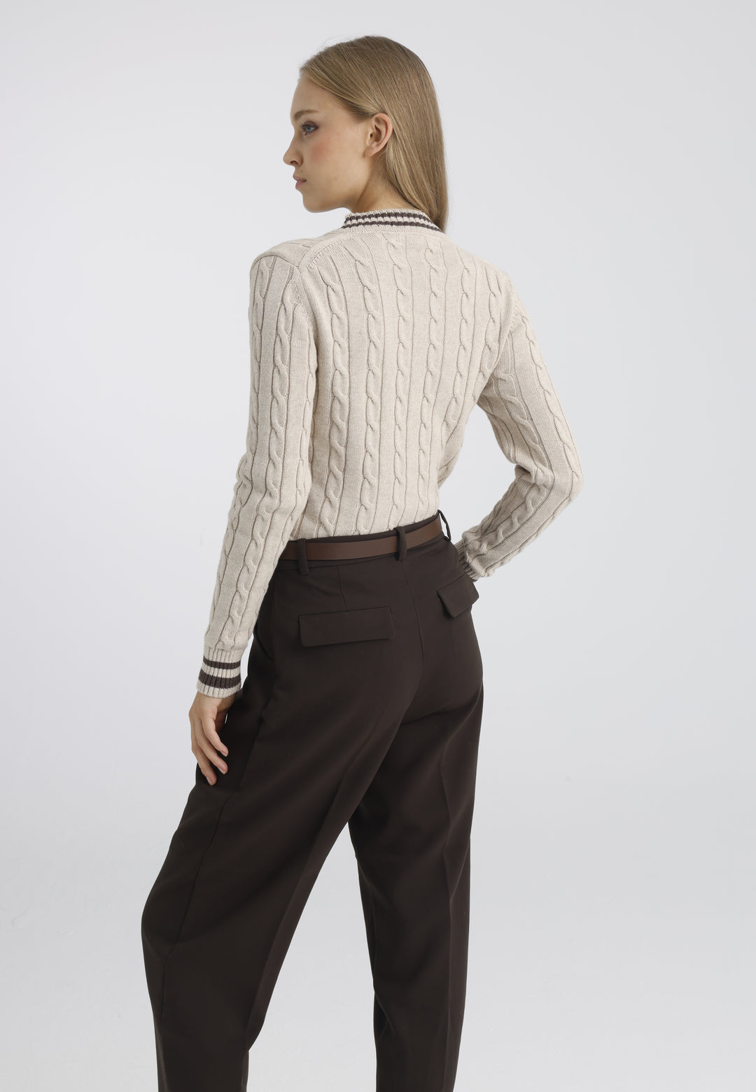 beige